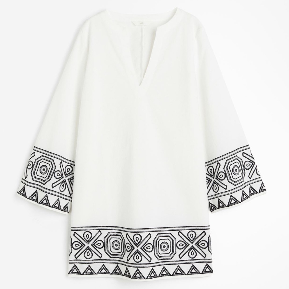 H&M White Long-sleeve Dress with Black Embroidery Sz. XXL